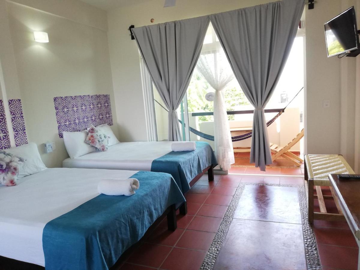 Отель Casa Puerto Bonito & Private Coworking Пуэрто-Эскондидо Экстерьер фото