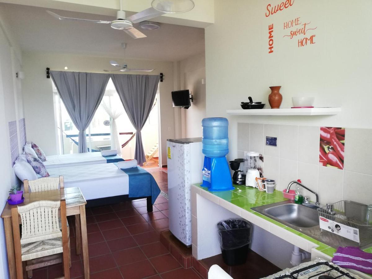 Отель Casa Puerto Bonito & Private Coworking Пуэрто-Эскондидо Экстерьер фото