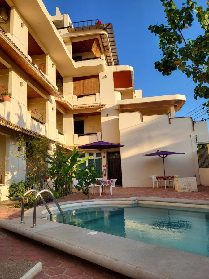 Отель Casa Puerto Bonito & Private Coworking Пуэрто-Эскондидо Экстерьер фото