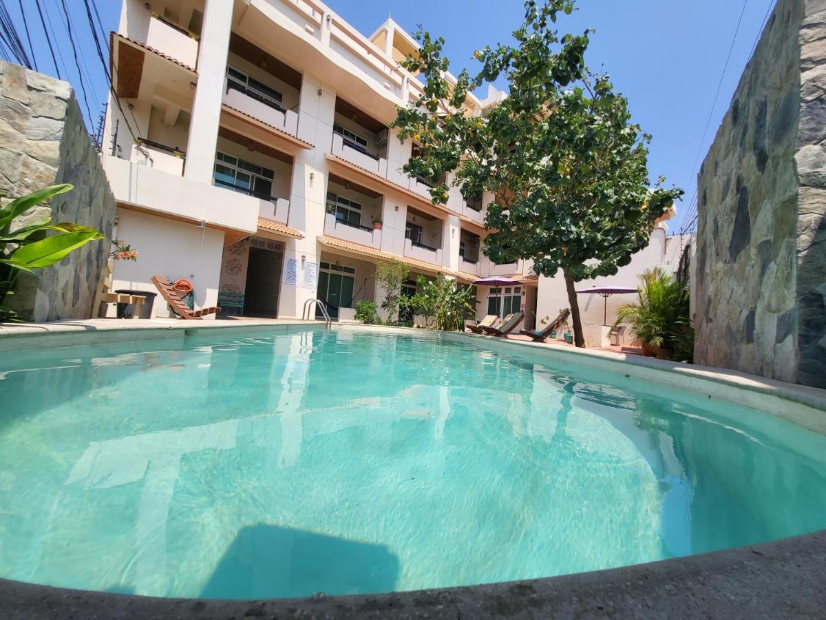 Отель Casa Puerto Bonito & Private Coworking Пуэрто-Эскондидо Экстерьер фото