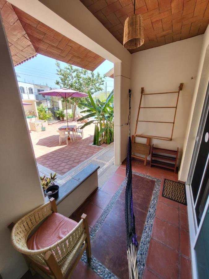 Отель Casa Puerto Bonito & Private Coworking Пуэрто-Эскондидо Экстерьер фото