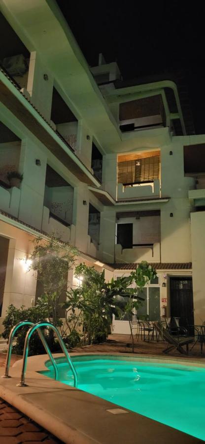 Отель Casa Puerto Bonito & Private Coworking Пуэрто-Эскондидо Экстерьер фото