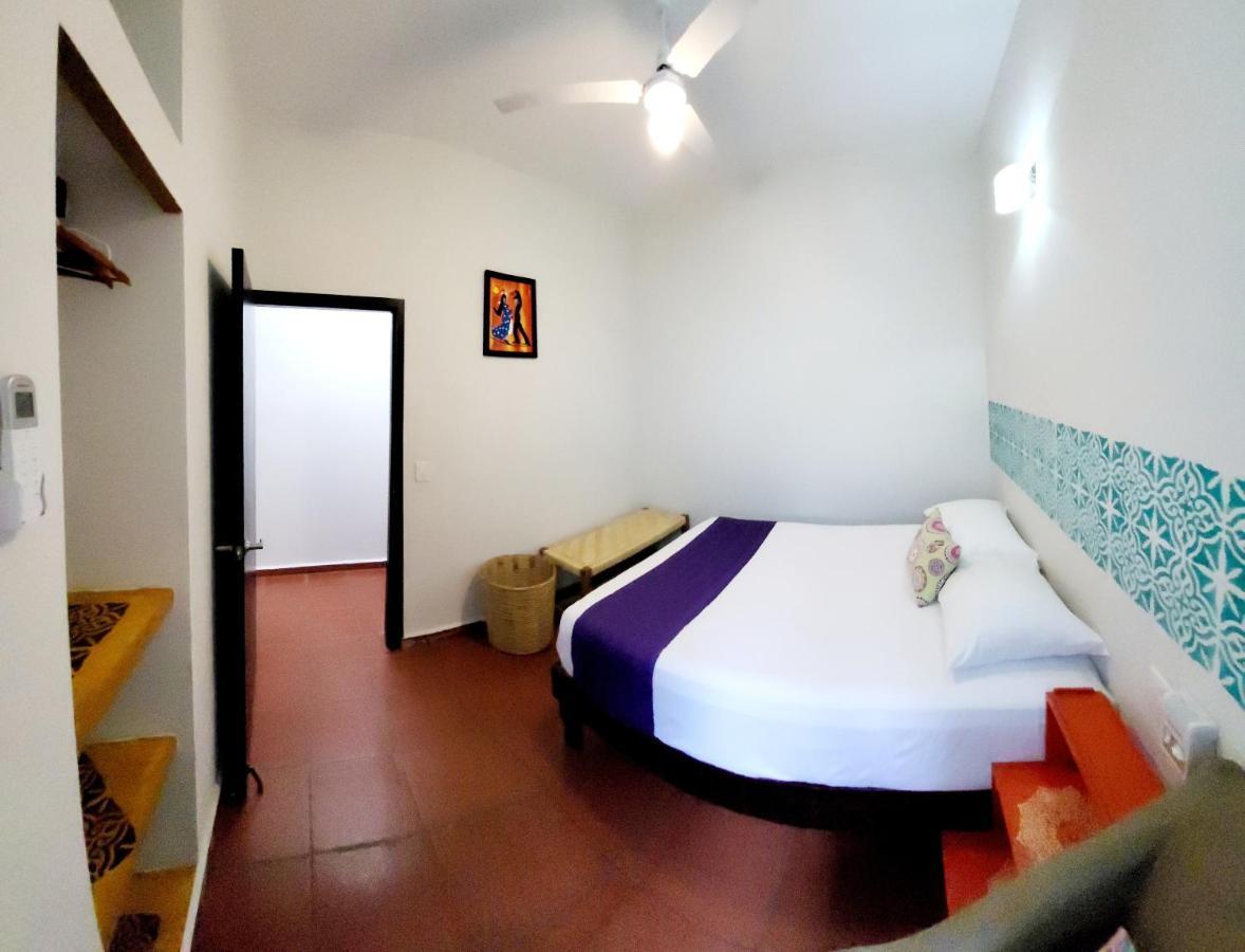 Отель Casa Puerto Bonito & Private Coworking Пуэрто-Эскондидо Экстерьер фото