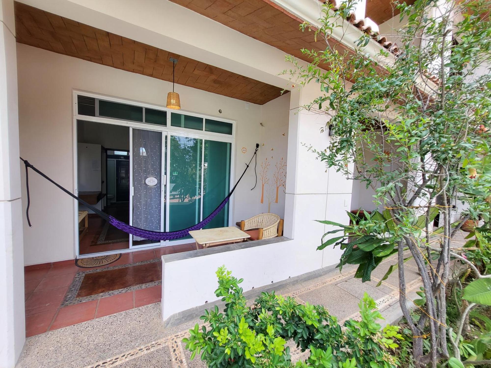 Отель Casa Puerto Bonito & Private Coworking Пуэрто-Эскондидо Экстерьер фото