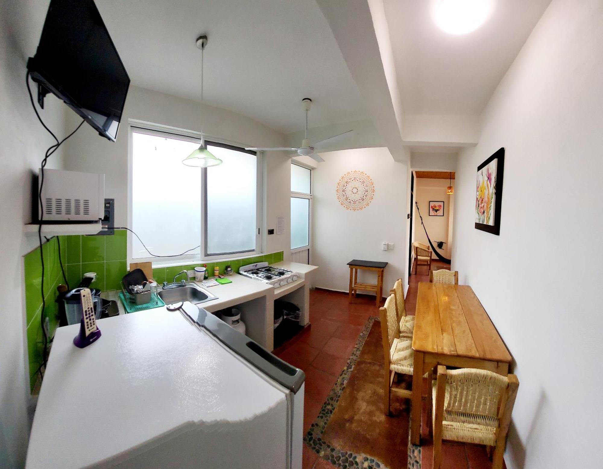 Отель Casa Puerto Bonito & Private Coworking Пуэрто-Эскондидо Экстерьер фото