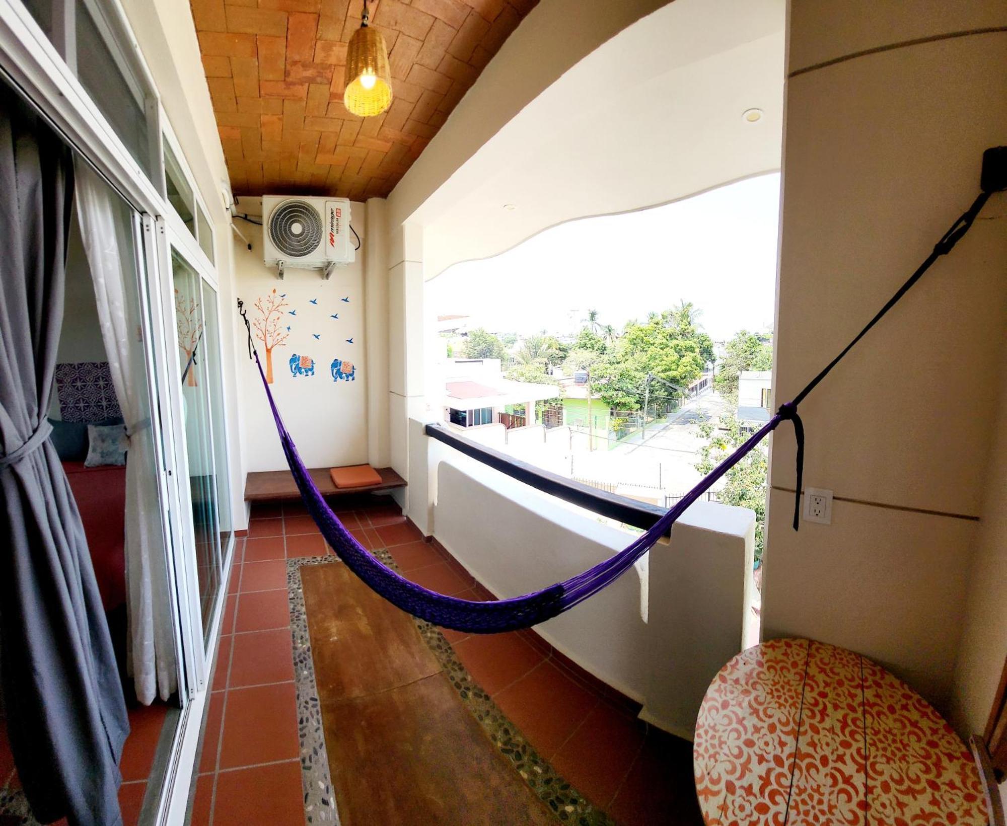 Отель Casa Puerto Bonito & Private Coworking Пуэрто-Эскондидо Экстерьер фото