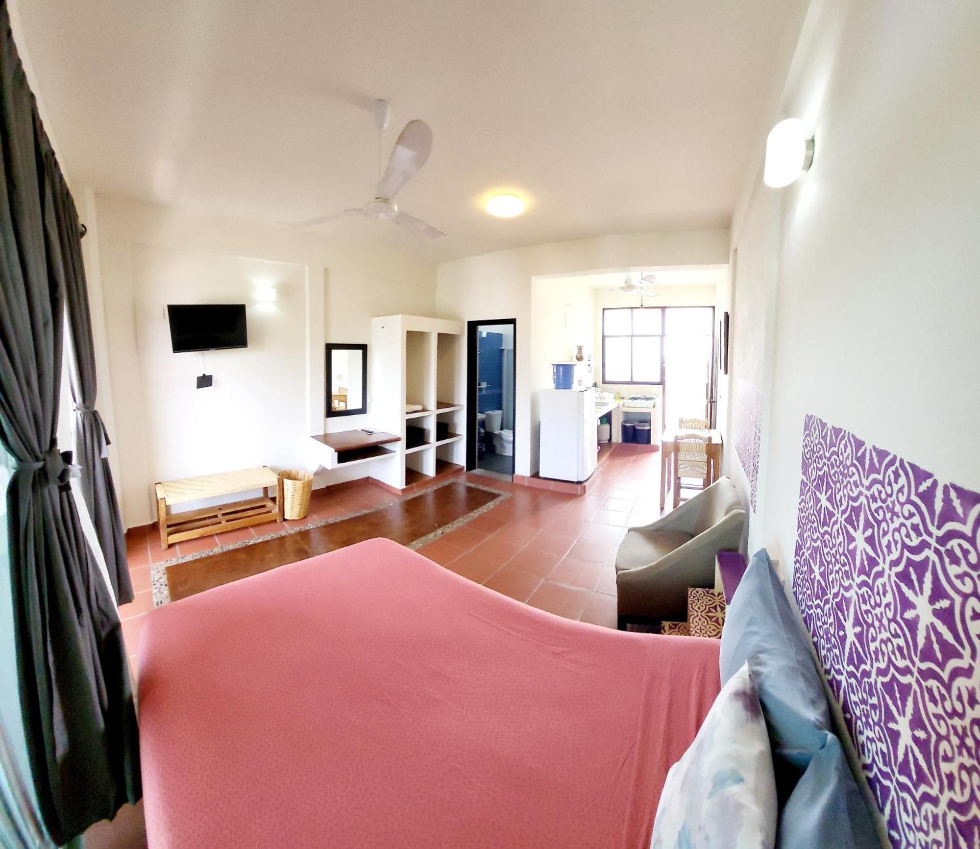 Отель Casa Puerto Bonito & Private Coworking Пуэрто-Эскондидо Экстерьер фото